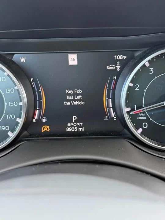 2024 Maserati Levante Modena - Image 16 of 20