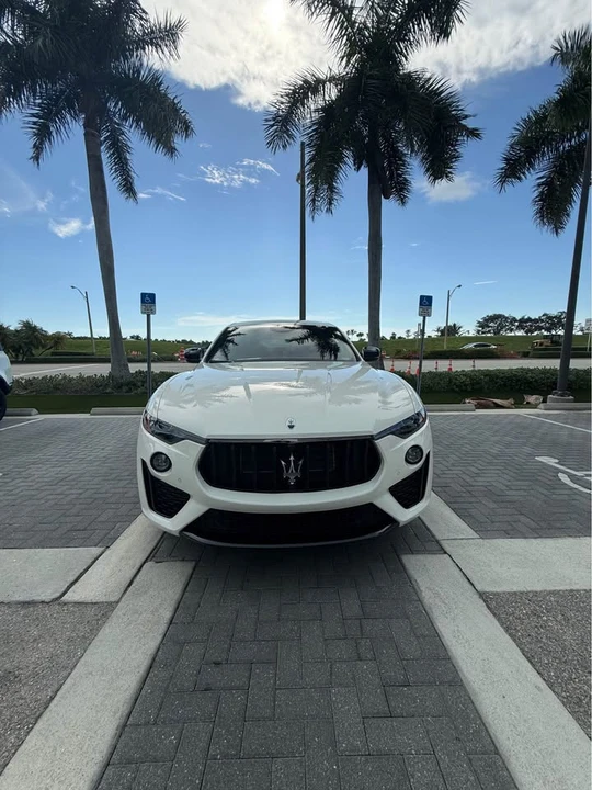 2024 Maserati Levante Modena - Image 5 of 20