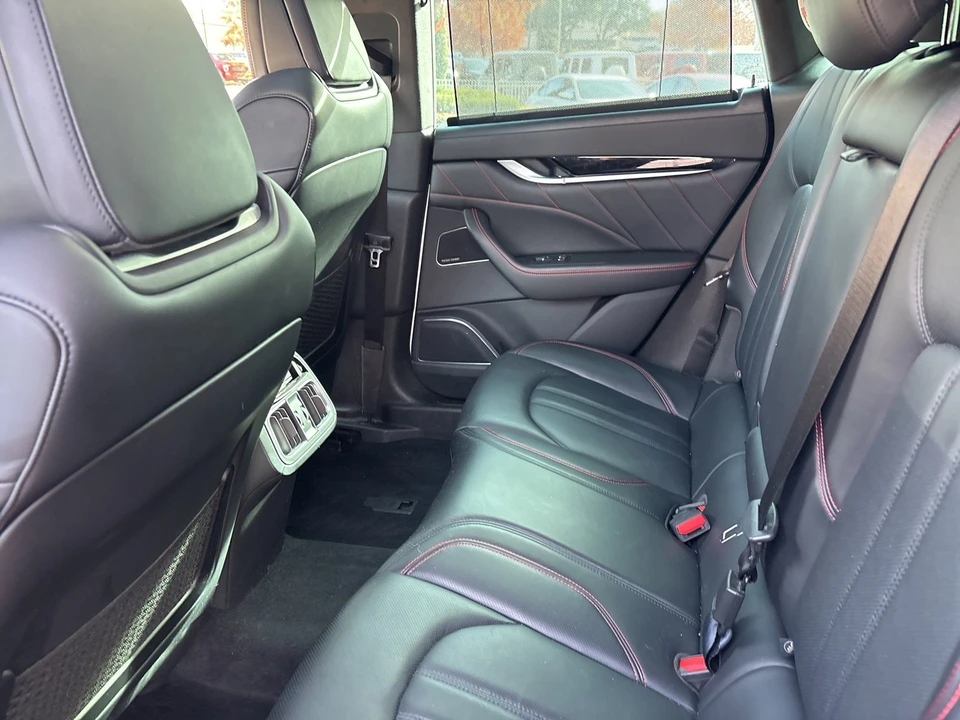 2024 Maserati Levante Modena - Image 6 of 8