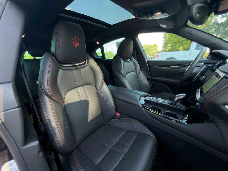 2024 Maserati Levante Modena - Image 24 of 31