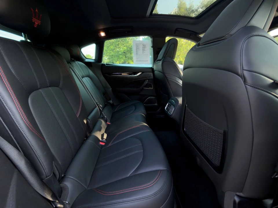 2024 Maserati Levante Modena - Image 20 of 31