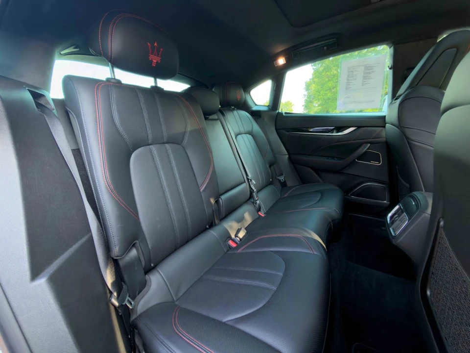 2024 Maserati Levante Modena - Image 21 of 31