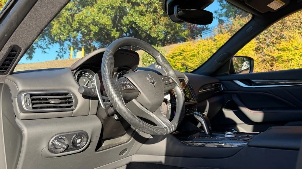 2024 Maserati Levante Modena - Image 19 of 21