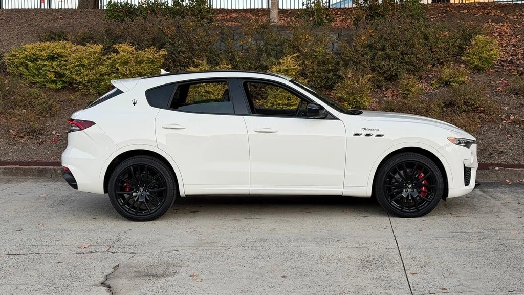 2024 Maserati Levante Modena - Image 2 of 21