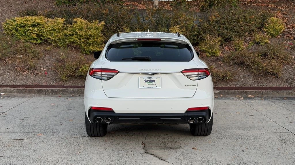 2024 Maserati Levante Modena - Image 7 of 21