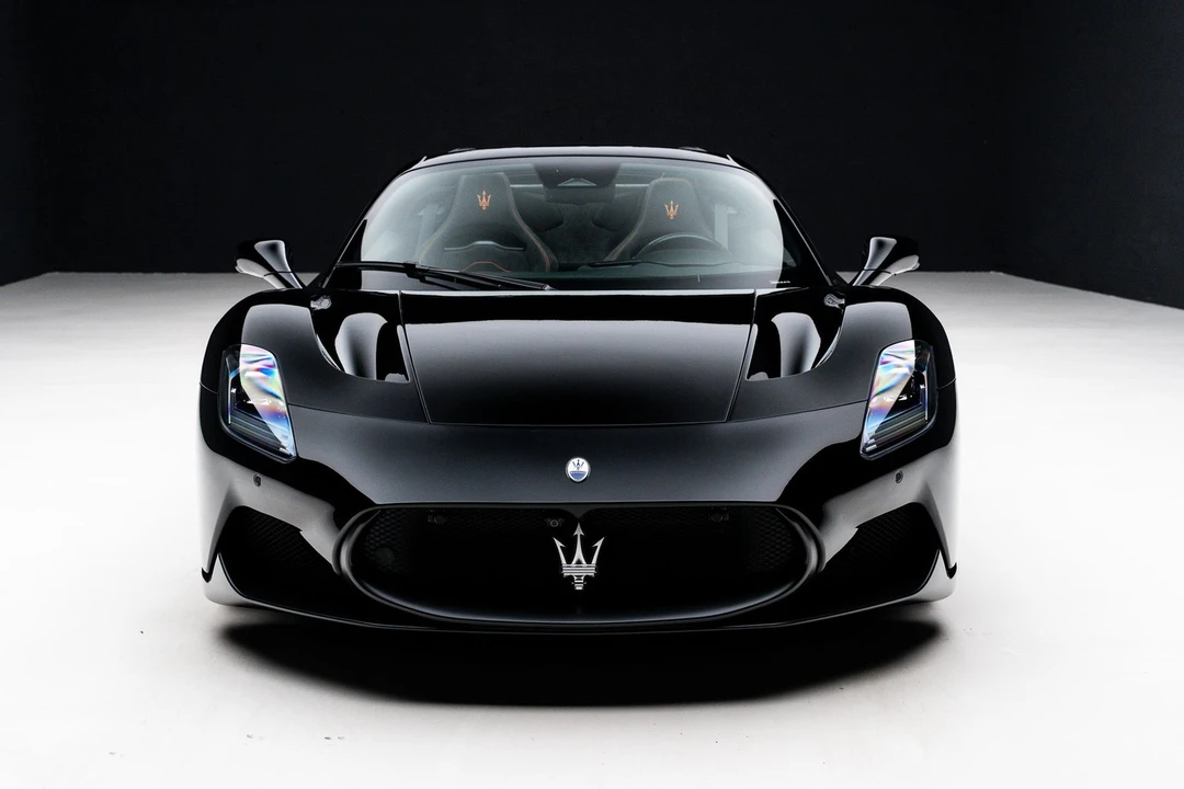 2024 Maserati MC20 - Image 30 of 31