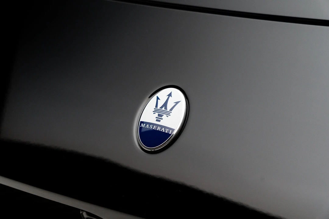 2024 Maserati MC20 - Image 6 of 31