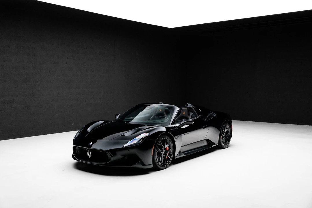 2024 Maserati MC20 - Image 28 of 31