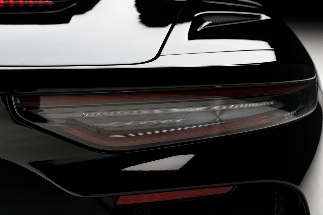 2024 Maserati MC20 - Image 18 of 31