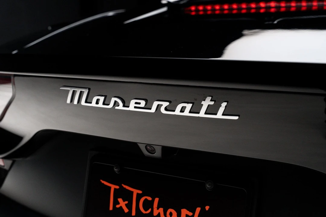 2024 Maserati MC20 - Image 19 of 31