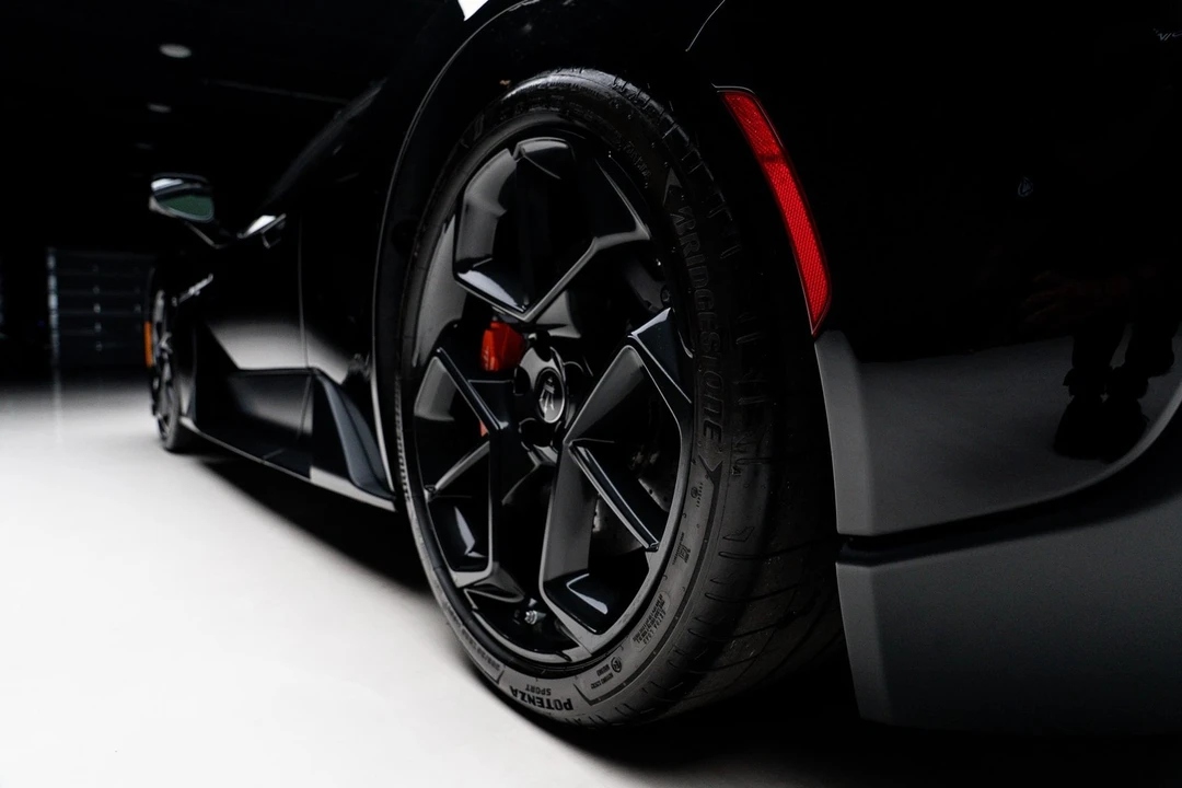 2024 Maserati MC20 - Image 25 of 31
