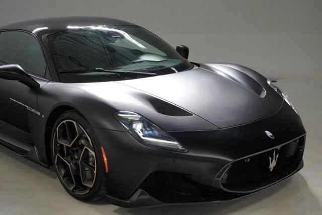 2024 Maserati MC20 - Image 8 of 17