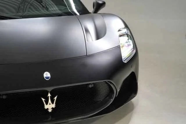 2024 Maserati MC20 - Image 9 of 17