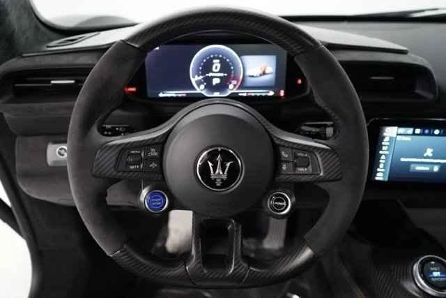 2024 Maserati MC20 - Image 14 of 17