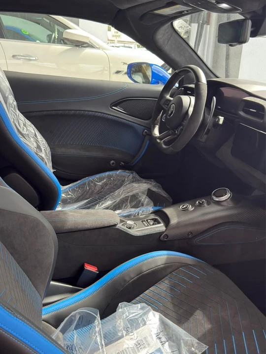 2024 Maserati MC20 Cielo - Image 3 of 5