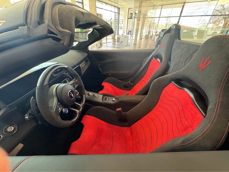 2024 Maserati MC20 Cielo - Image 7 of 9