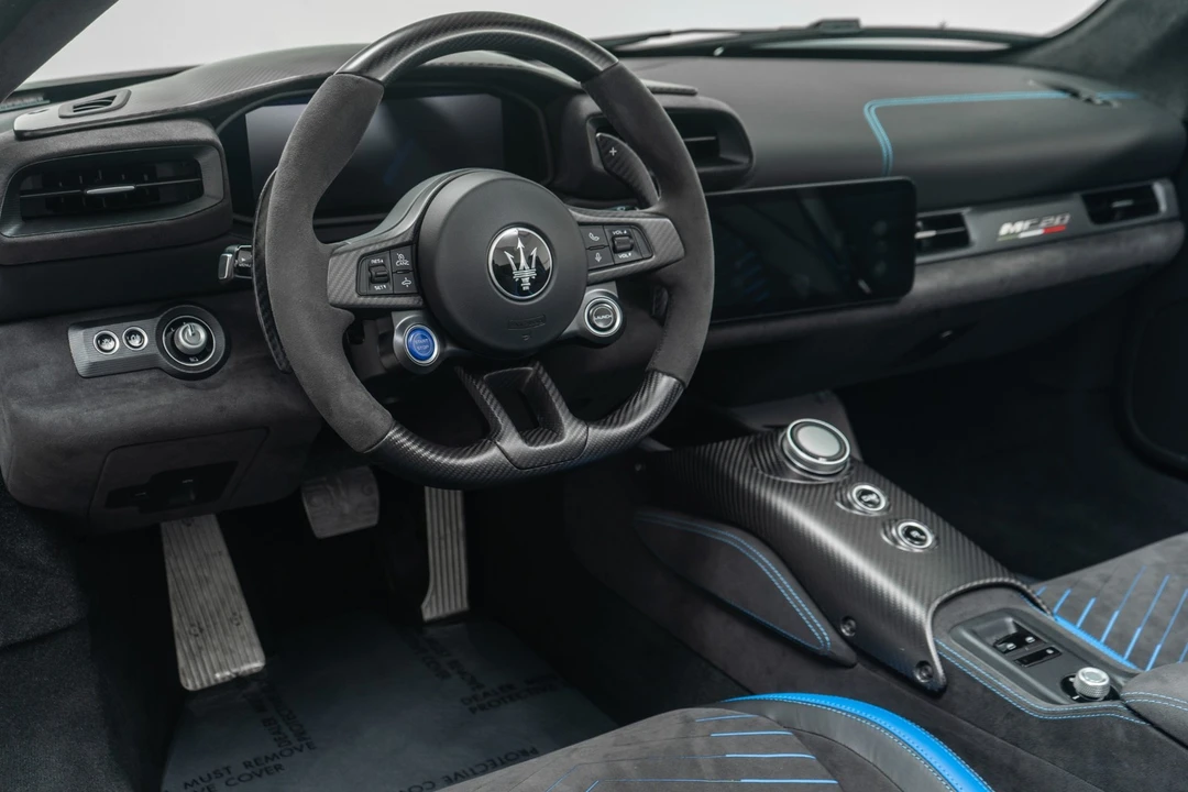 2024 Maserati MC20 Cielo - Image 13 of 21