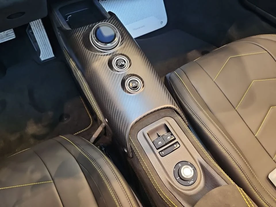 2024 Maserati MC20 Cielo - Image 17 of 20