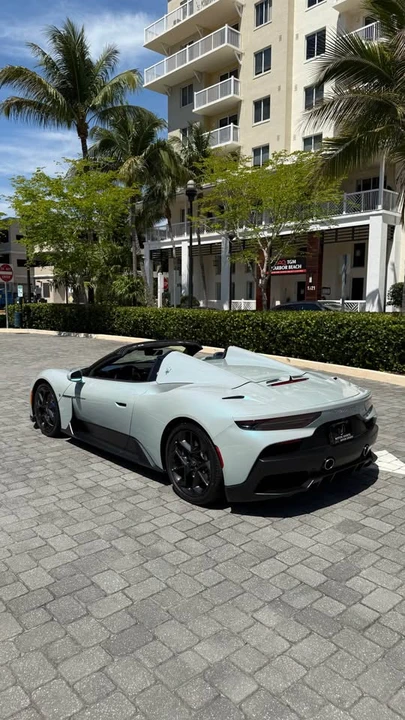 2024 Maserati MC20 - Image 4 of 10
