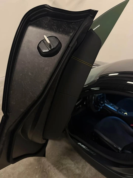 2024 Maserati MC20 - Image 13 of 14