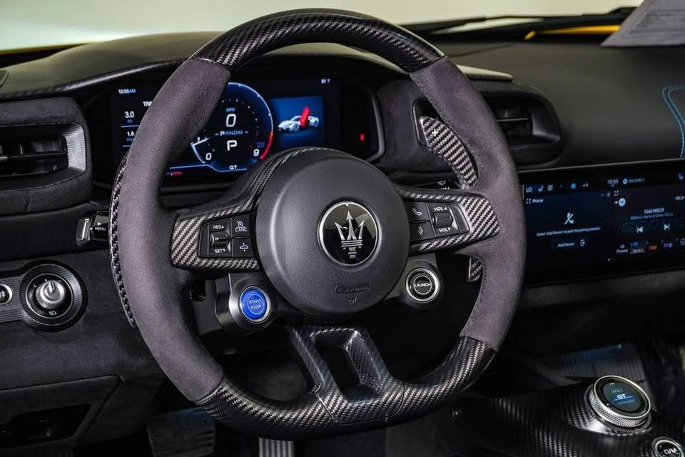 2024 Maserati MC20 - Image 13 of 18