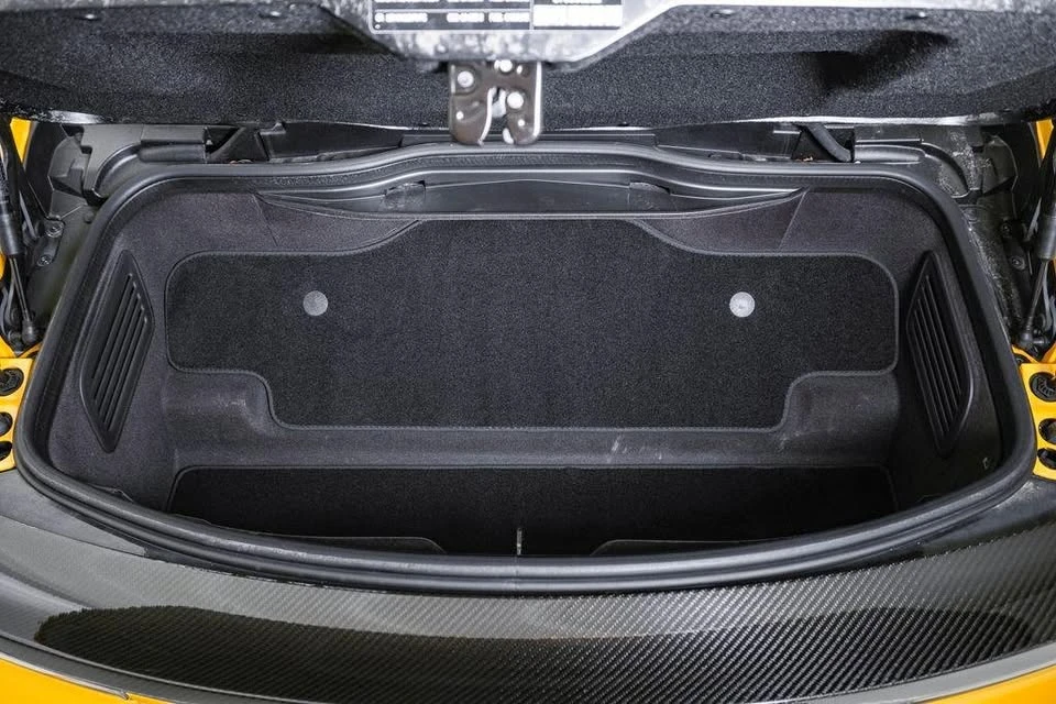 2024 Maserati MC20 - Image 16 of 18