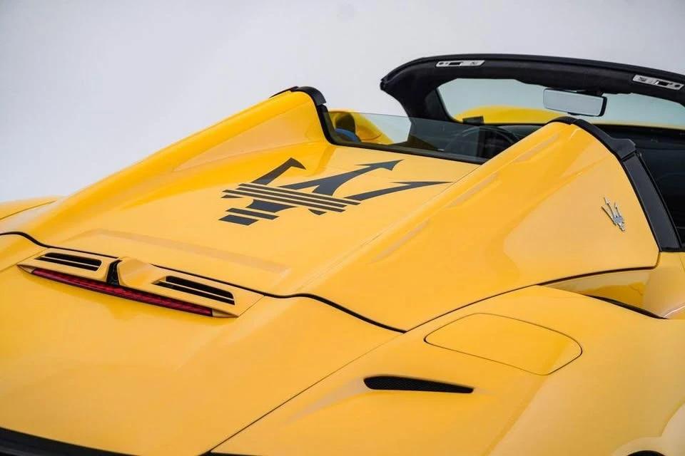 2024 Maserati MC20 - Image 6 of 18