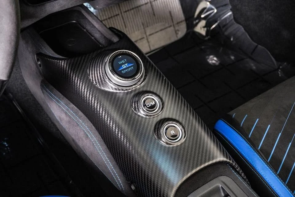 2024 Maserati MC20 - Image 15 of 18