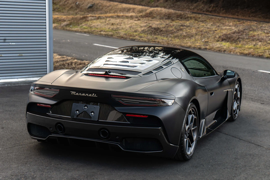 2024 Maserati MC20 - Image 12 of 31