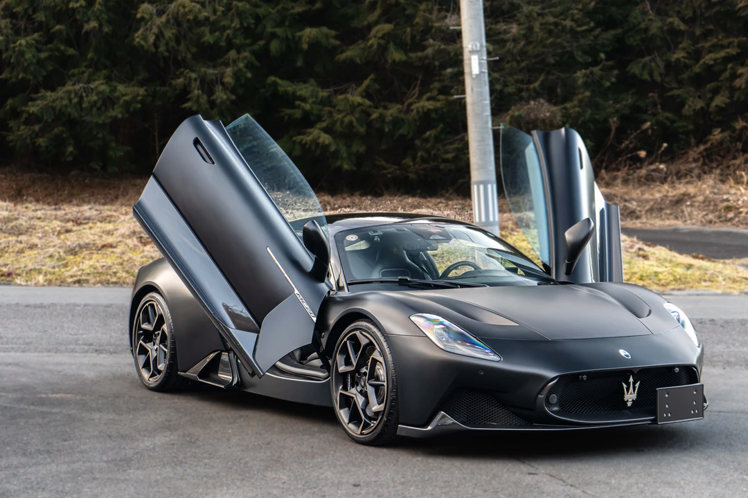 2024 Maserati MC20 - Image 22 of 31