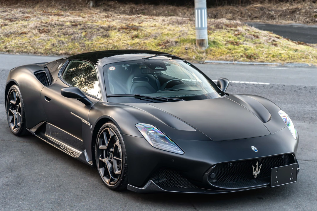 2024 Maserati MC20 - Image 13 of 31