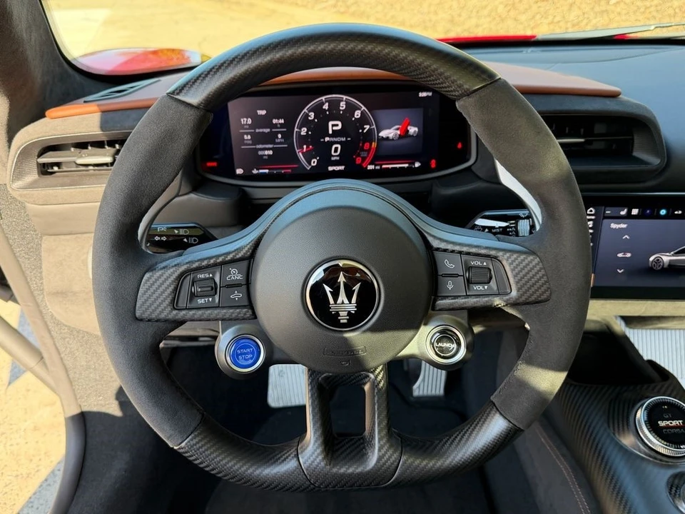 2024 Maserati MC20 - Image 18 of 21