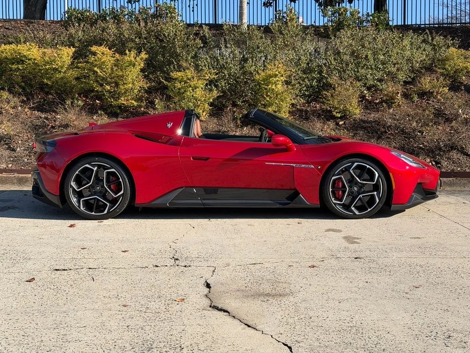 2024 Maserati MC20 - Image 5 of 21