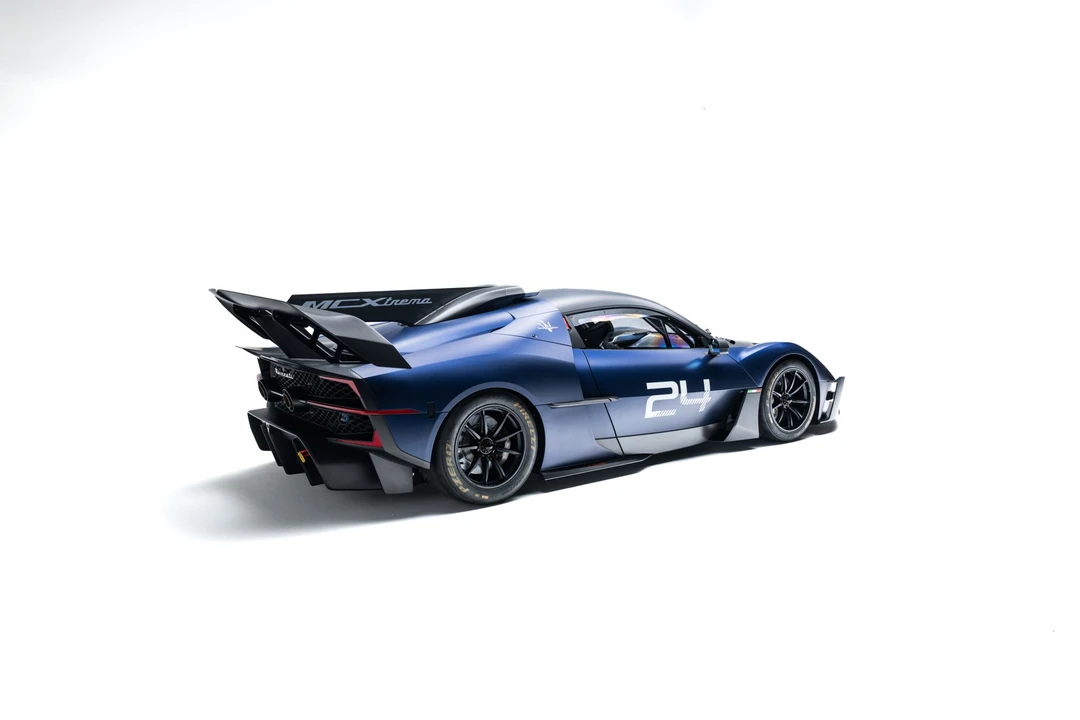 2024 Maserati MC20 - Image 29 of 31