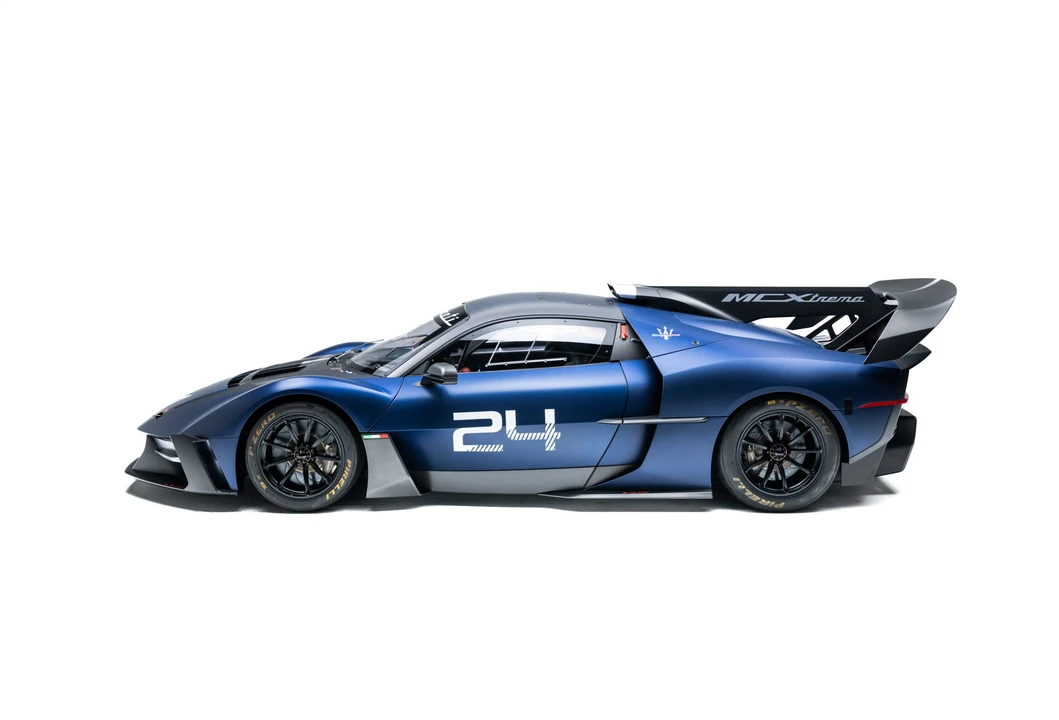 2024 Maserati MC20 - Image 12 of 31