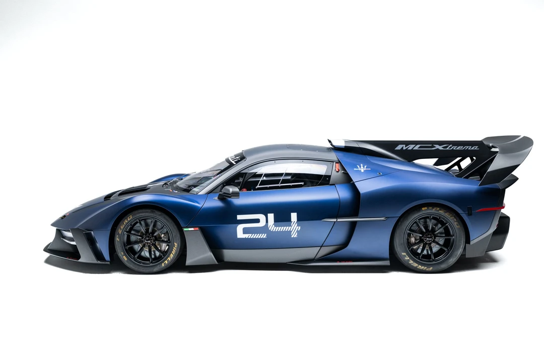 2024 Maserati MC20 - Image 13 of 31