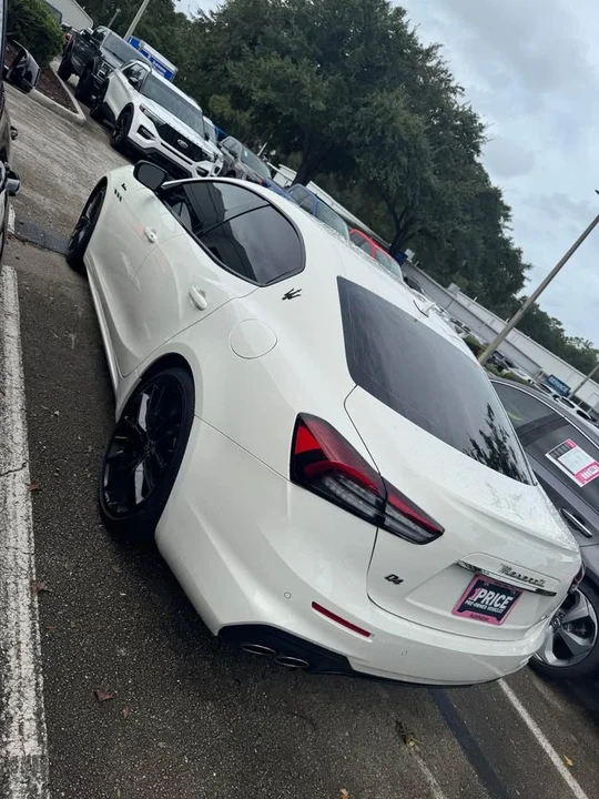 2024 Maserati Ghibli 3rd Gen - Image 5 of 10