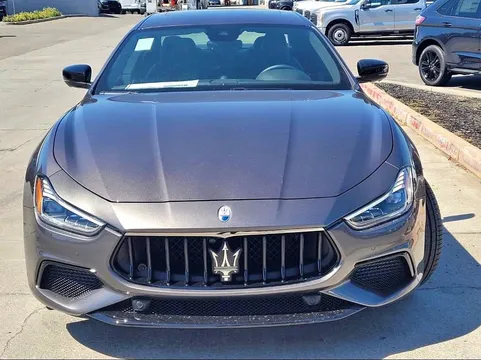 2024 Maserati Ghibli Modena Sedan