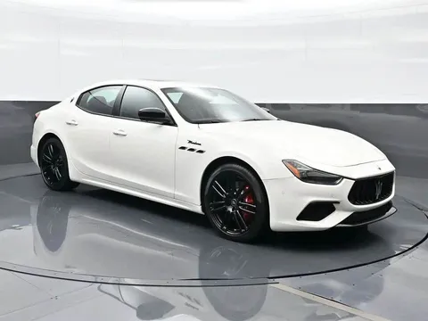 2024 Maserati Ghibli Modena