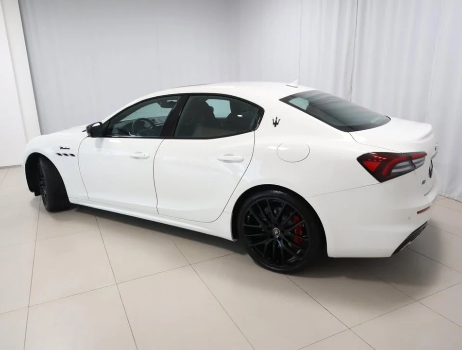 2024 Maserati Ghibli 3rd Gen - Image 3 of 20