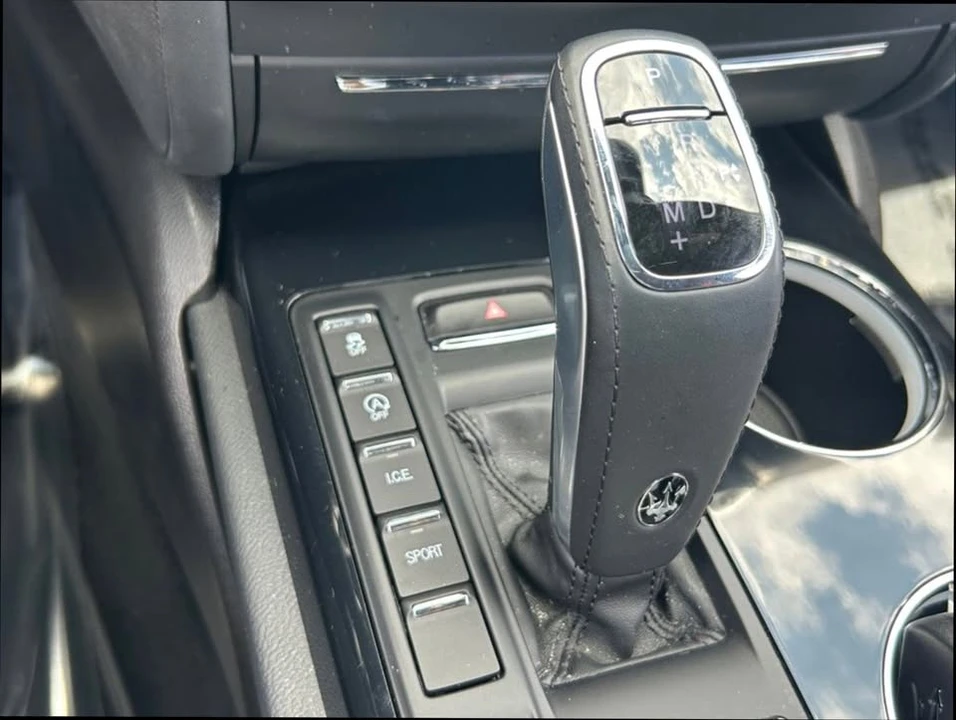 2024 Maserati Ghibli 3rd Gen - Image 15 of 18