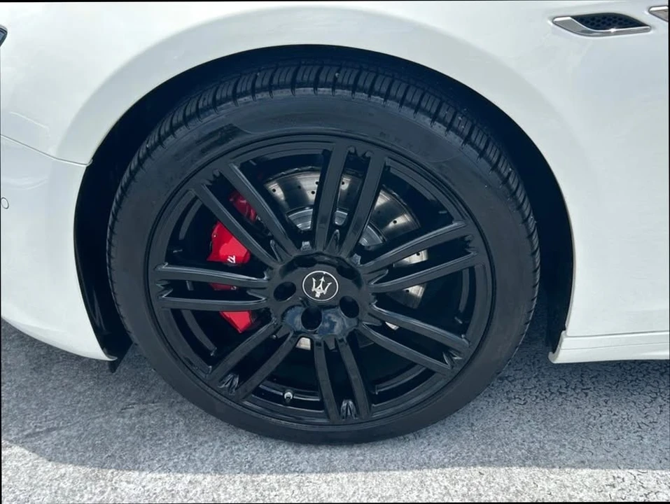 2024 Maserati Ghibli 3rd Gen - Image 17 of 18