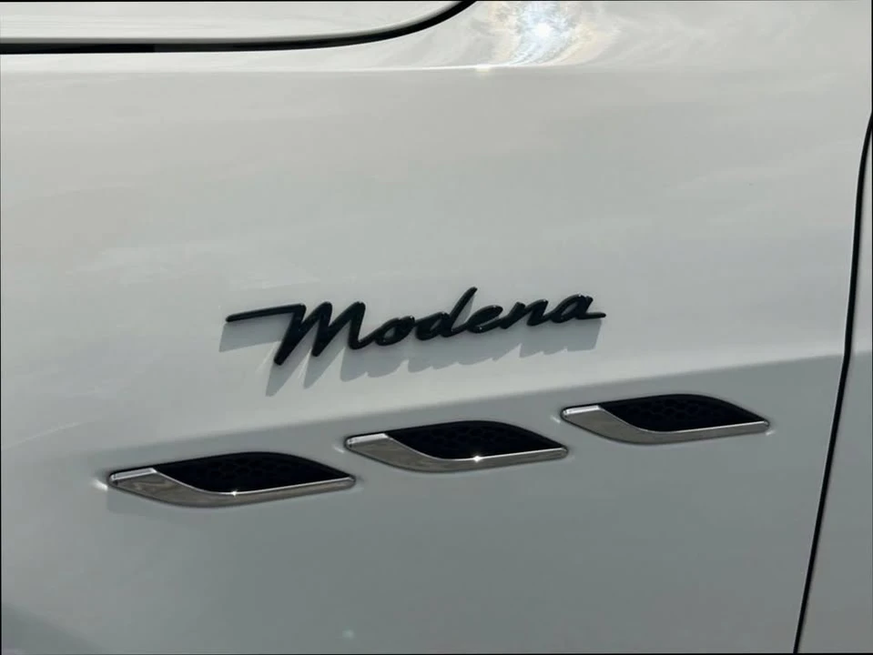 2024 Maserati Ghibli 3rd Gen - Image 18 of 18