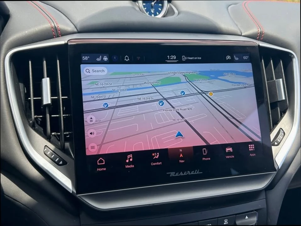 2024 Maserati Ghibli 3rd Gen - Image 12 of 18