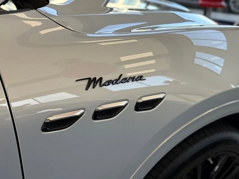 2024 Maserati Grecale - Image 13 of 20