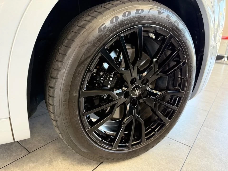 2024 Maserati Grecale - Image 9 of 20