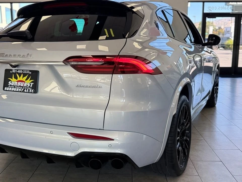 2024 Maserati Grecale - Image 17 of 20