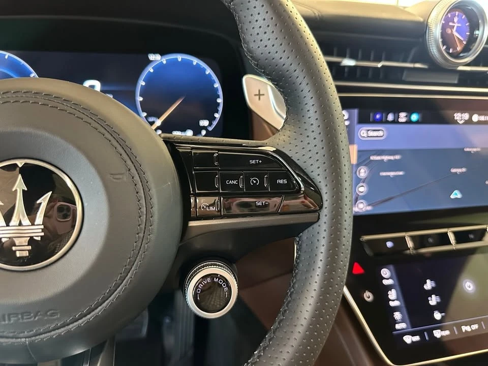 2024 Maserati Grecale - Image 17 of 19