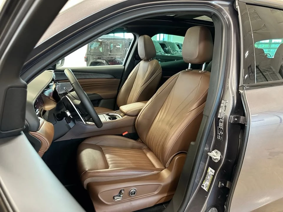 2024 Maserati Grecale - Image 12 of 20