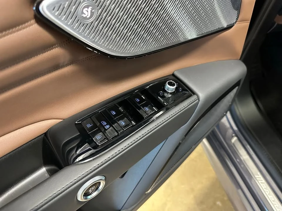 2024 Maserati Grecale - Image 10 of 20